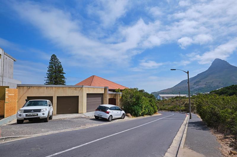 6 Bedroom Property for Sale in Camps Bay Western Cape